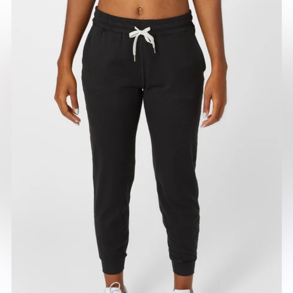 Vuori Black Jogger Sweatpants
